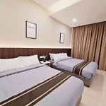 New! Happiness Villa Melaka Up To 28Pax @Hmemories