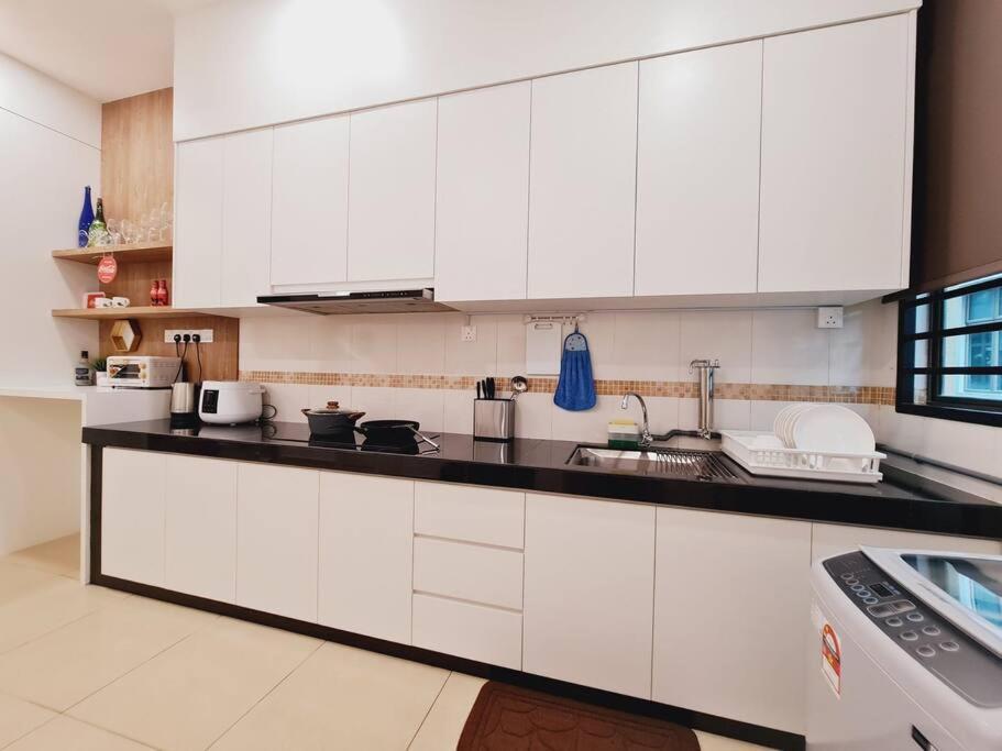 New! Happiness Up To 28pax @hmemories Holiday home Malacca